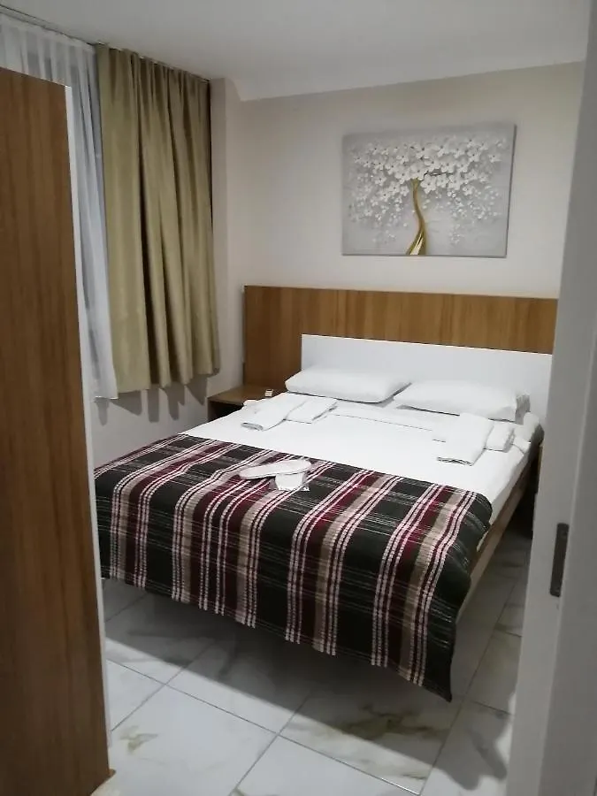 Rega Otel 안탈리아 아파트호텔